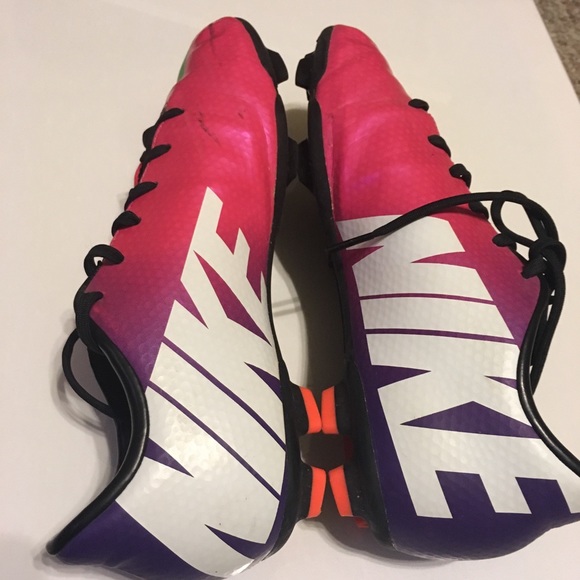 Nike Mercurial Victory Soccer Cleats - Picture 7 of 8